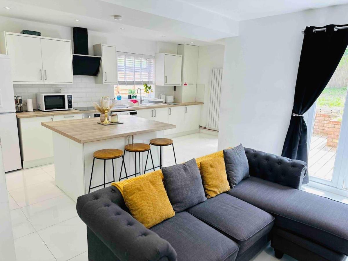נוטינגהאם Charming 3-Bed Home Minutes From City Centre מראה חיצוני תמונה
