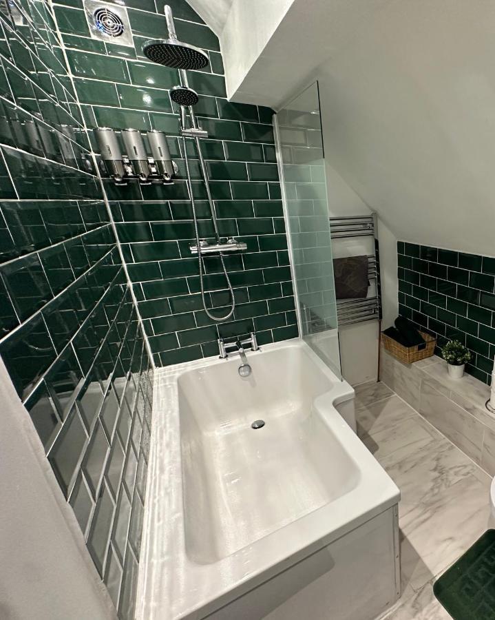 נוטינגהאם Charming 3-Bed Home Minutes From City Centre מראה חיצוני תמונה